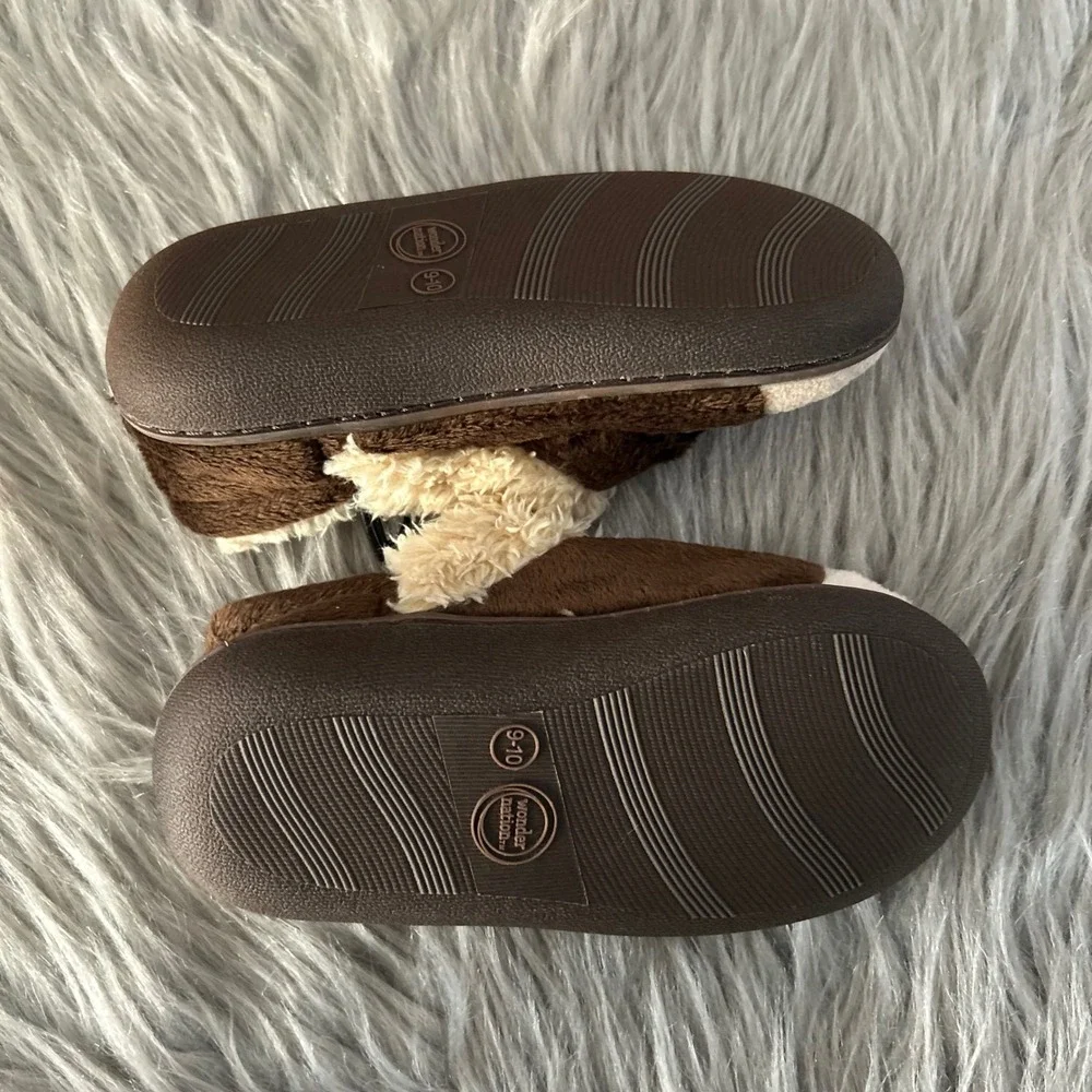 Wonder Nation Dog Slippers Toddler Boys Size 9-10 Brown Slip On Lined Shoes